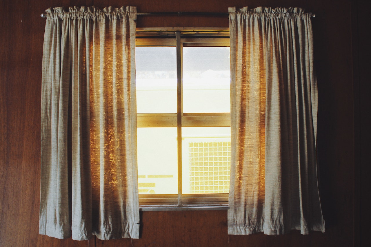 curtains and window